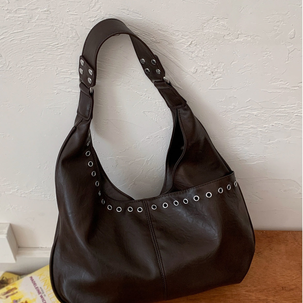 Retro Hobo Shoulder Bag
